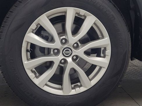 Used 2020 Nissan Rogue S w/ Special Edition Package FWD image 31