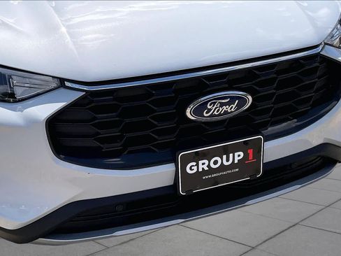 Used 2025 Ford Escape ST-Line FWD image 29
