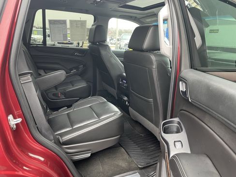 Used 2018 Chevrolet Tahoe LT w/ LT Signature Package image 31