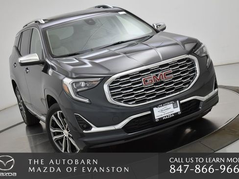 Used 2018 GMC Terrain Denali w/ Advanced Safety Package image 2