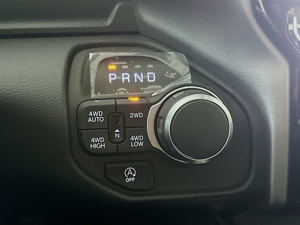 New 2026 RAM 1500 Big Horn AWD/4WD image 12