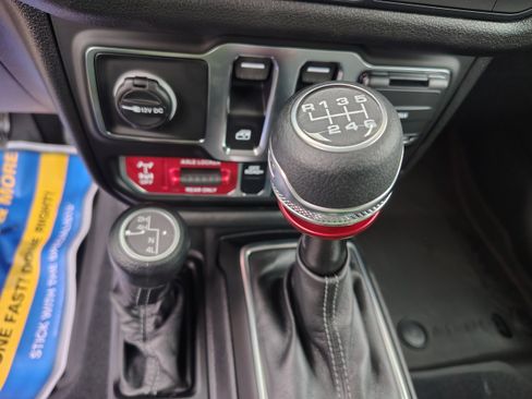 New 2026 Jeep Wrangler Sport AWD/4WD image 32