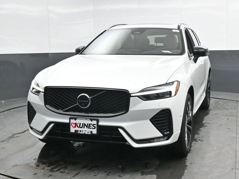 New 2026 Volvo XC60 B5 Plus w/ Climate Package AWD/4WD image 5