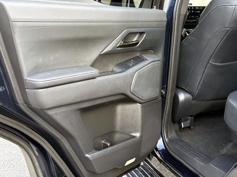 Used 2025 Lexus GX 550 w/ Accessory Package (Z1) AWD/4WD image 13