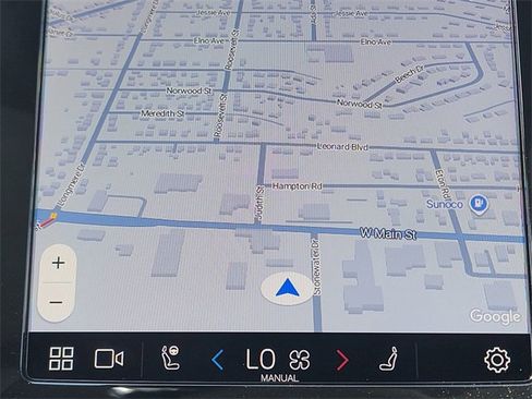 Used 2023 Volvo XC40 B5 Ultimate w/ Protection Package Premier image 6