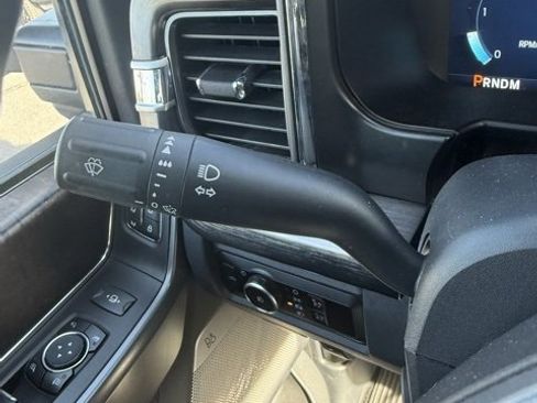 Used 2023 Ford F350 Lariat w/ Tow Technology Package image 19