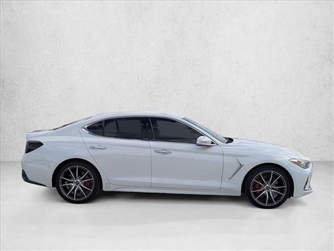 Used 2020 Genesis G70 2.0T Sport RWD image 4