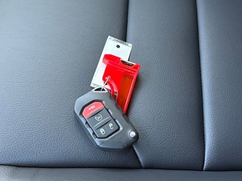 New 2025 Jeep Wrangler Sahara image 27