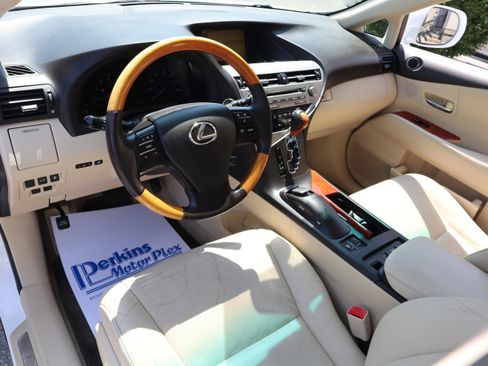 Used 2011 Lexus RX 350 2WD w/ Premium Pkg image 26
