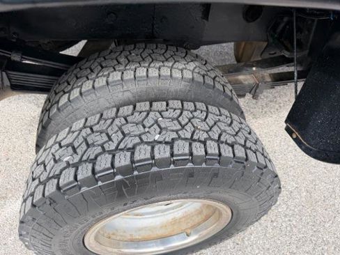 Used 2005 Chevrolet Silverado 3500 LT w/ Heavy-Duty Power Package image 14