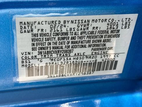 Used 2024 Nissan Sentra SV FWD image 27