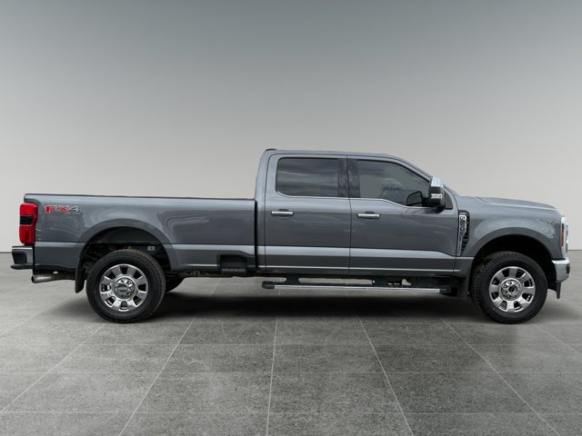 Used 2025 Ford F250 Lariat w/ Chrome Package AWD/4WD image 6