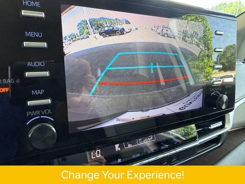 Used 2022 Toyota Sienna LE FWD image 8