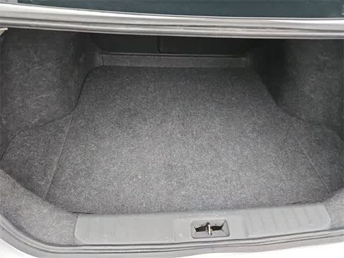 Used 2022 Nissan Sentra SV image 31