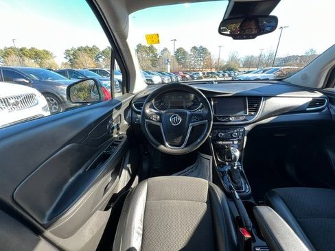 Used 2017 Buick Encore Preferred image 9