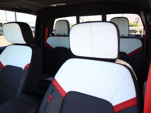 New 2026 GMC Canyon AT4X AWD/4WD image 17