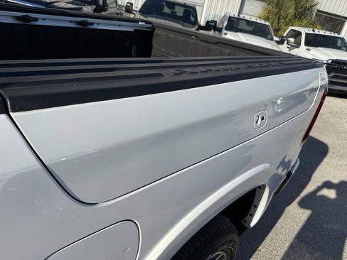 Certified 2025 RAM 1500 Limited image 38