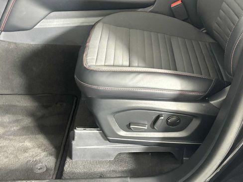 Used 2026 Ford Explorer ST-Line w/ Premium Package RWD image 10