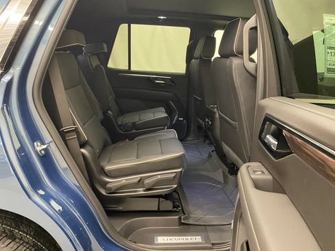 New 2026 Chevrolet Tahoe Premier w/ Sun And Tow Package AWD/4WD image 17