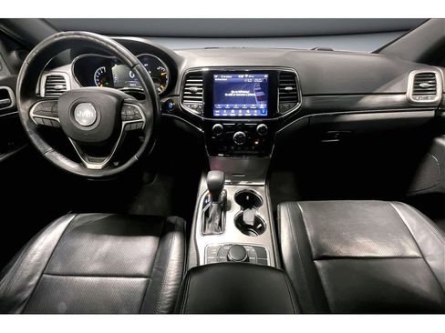 Used 2019 Jeep Grand Cherokee Limited w/ Luxury Group II image 16