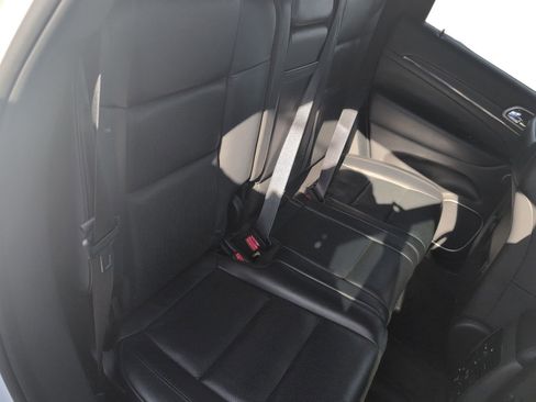 Used 2018 Jeep Grand Cherokee High Altitude image 18