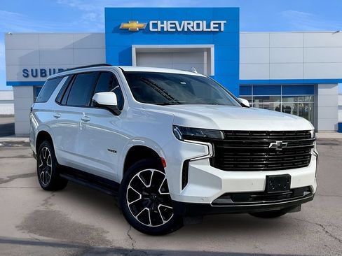 Used 2024 Chevrolet Tahoe RST w/ Luxury Package AWD/4WD image 2