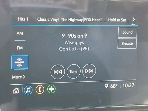 Used 2025 Chevrolet Trax LS image 17