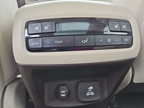 Used 2020 Hyundai Palisade Limited image 27