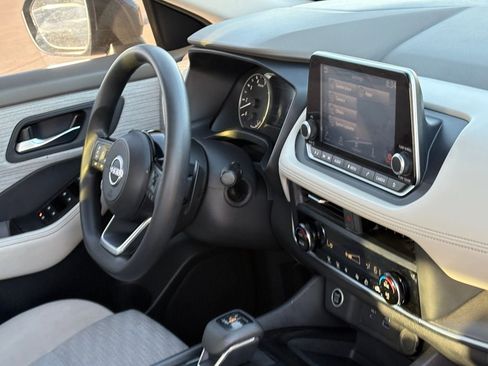 Certified 2023 Nissan Rogue SV image 35