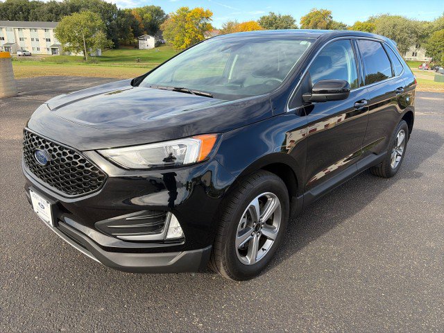 Used 2024 Ford Edge SEL w/ Convenience Package AWD/4WD image 1