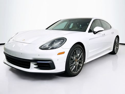 Used 2018 Porsche Panamera 4S AWD/4WD image 1