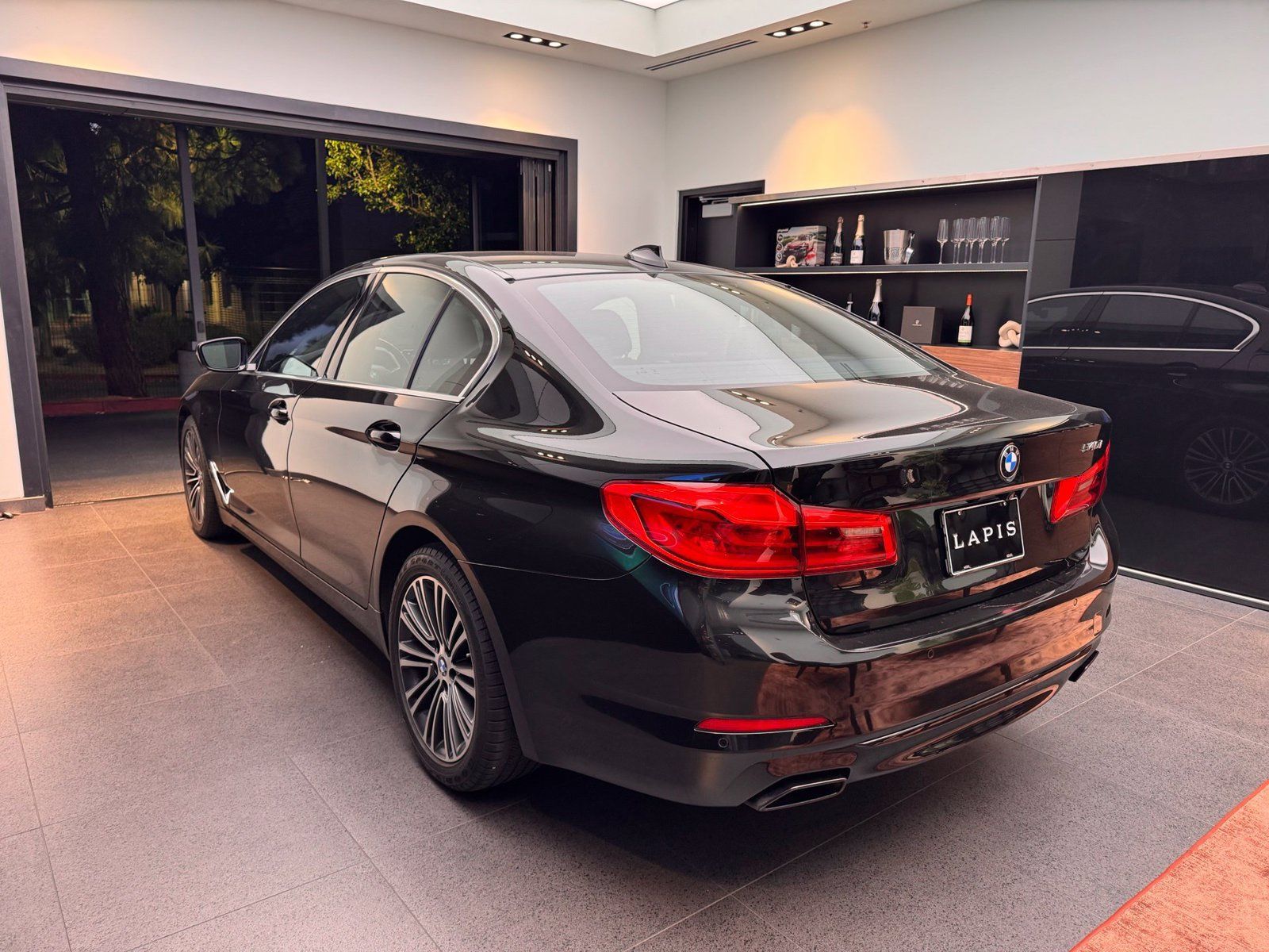 Used 2019 BMW 540i RWD image 6