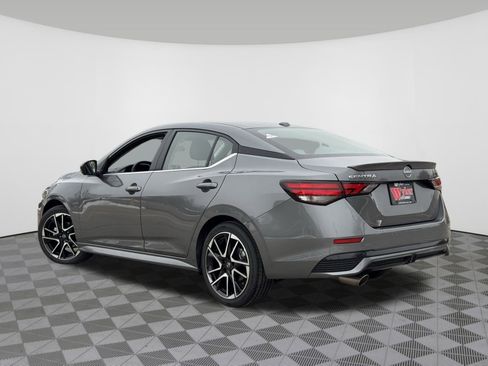 Certified 2025 Nissan Sentra SR w/ SR Premium Package image 17