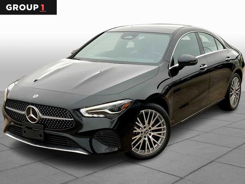 Used 2025 Mercedes-Benz CLA 250 image 1