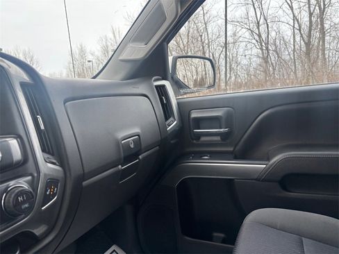 Used 2016 Chevrolet Silverado 1500 LT image 32