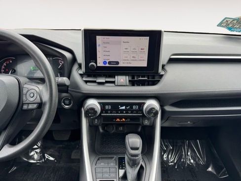 Certified 2025 Toyota RAV4 XLE AWD/4WD image 2