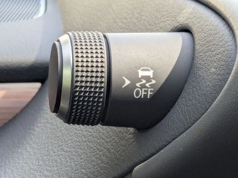 Used 2025 Lexus ES 350 w/ Premium Package FWD image 14