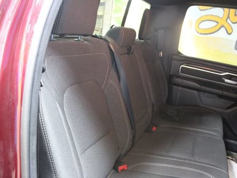 Used 2019 RAM 1500 Big Horn AWD/4WD image 6