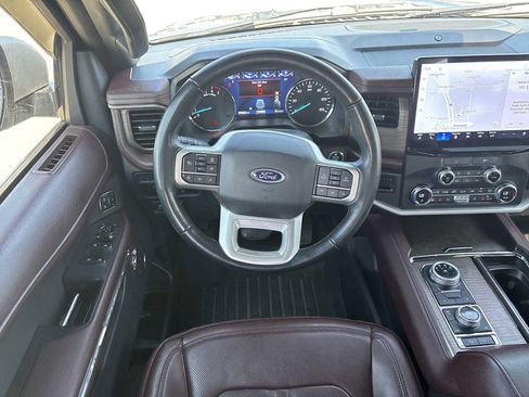 Used 2022 Ford Expedition Limited AWD/4WD image 11