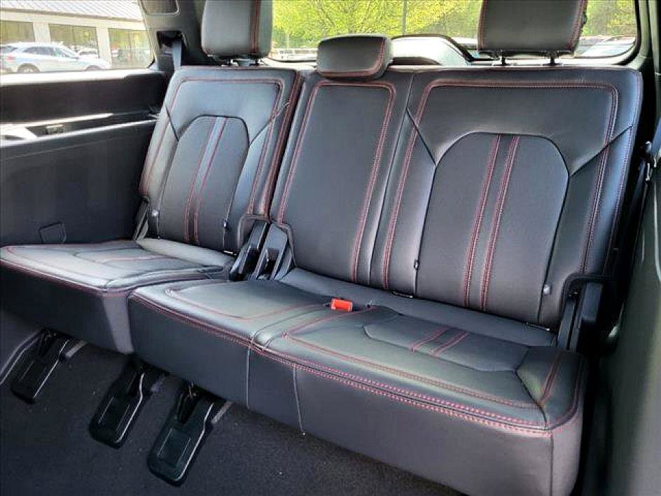 New 2024 Ford Expedition Limited RWD image 29