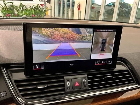 Certified 2023 Audi Q5 2.0T Premium Plus w/ Premium Plus Package image 28