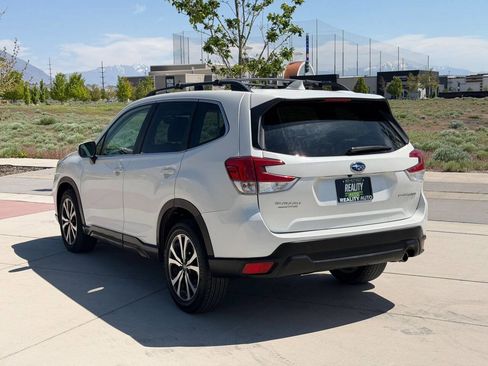Used 2019 Subaru Forester Limited w/ Popular Package #3 AWD/4WD image 5