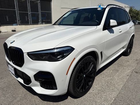 Used 2023 BMW X5 sDrive40i w/ M Sport Package RWD image 1