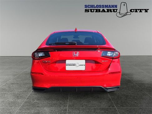 Used 2023 Honda Civic Sport image 8