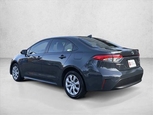 Certified 2025 Toyota Corolla LE image 7