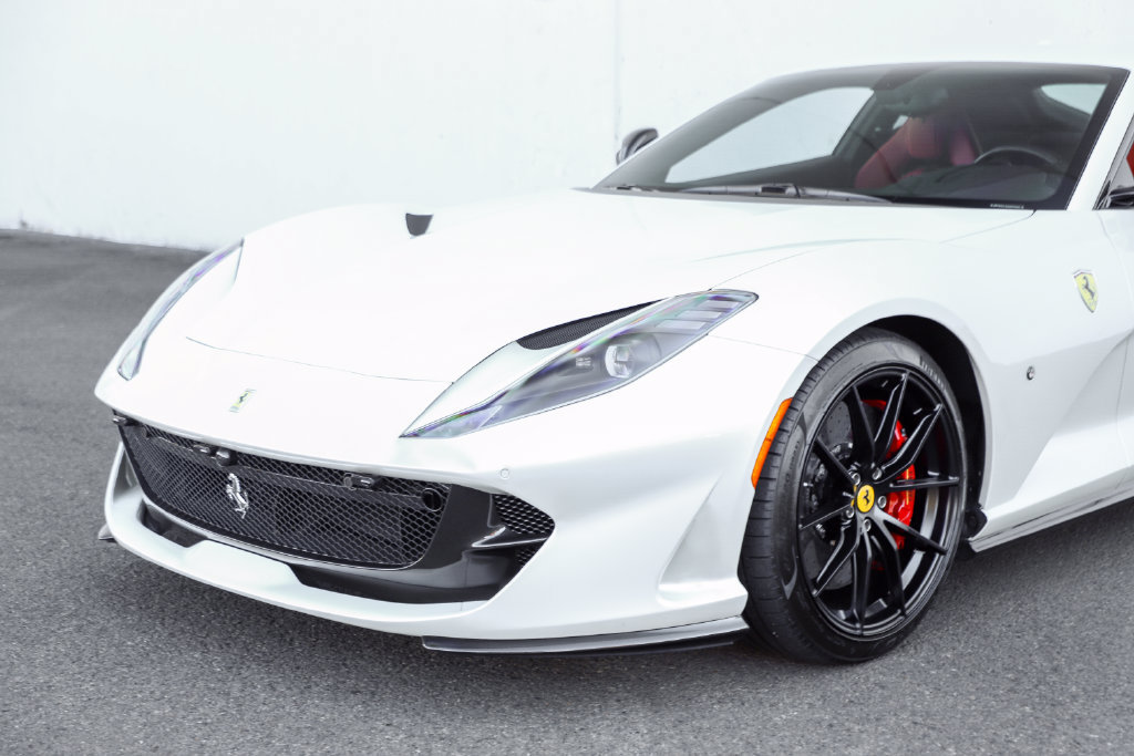 Certified 2018 Ferrari 812 Superfast RWD image 36