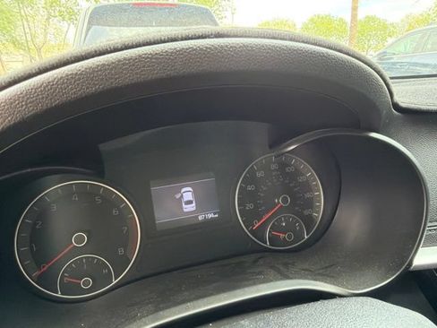 Used 2019 Kia Optima LX w/ LX 17" Wheel Package FWD image 7
