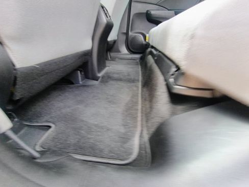 Used 2015 Honda CR-V LX image 46