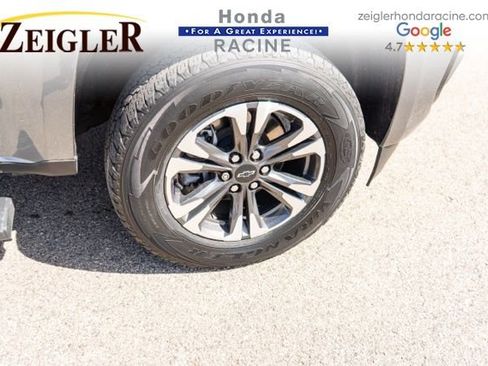 Used 2022 Chevrolet Colorado Z71 w/ Safety Package image 9