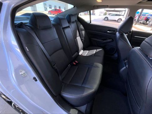 Certified 2023 Nissan Altima 2.5 SR w/ SR Premium Package image 20